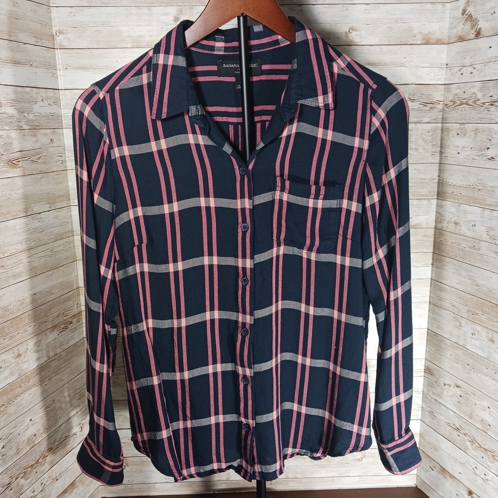Banana Republic Women's Navy & Pink Plaid Long Sleeve Button Up Shirt Sz Small